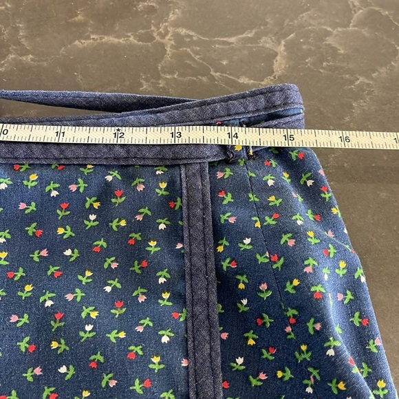 Vintage 1980s Floral Wrap Skirt- Reversible! - Picture 5 of 7